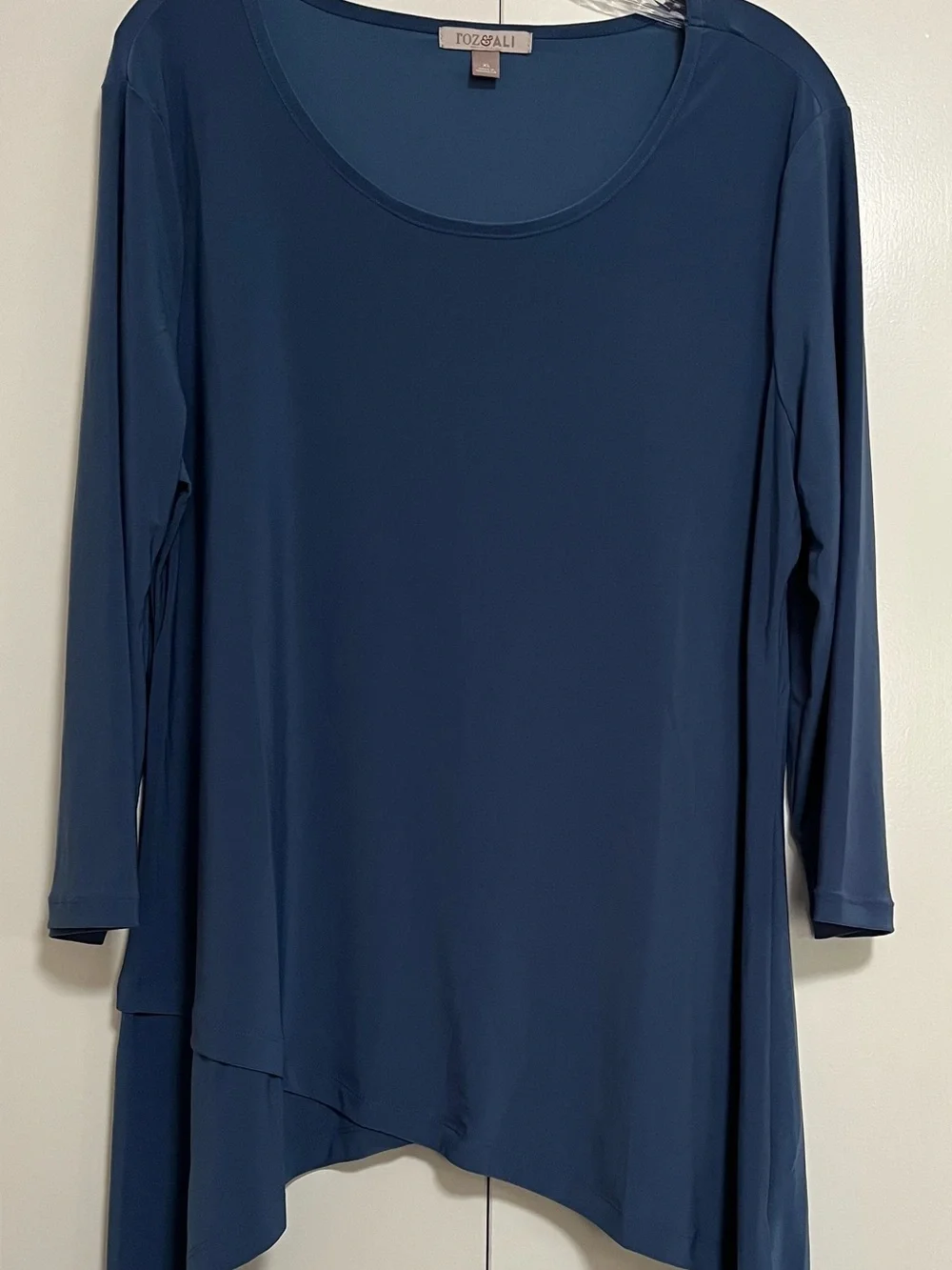 Roz & Ali Blue Tunic 3/4 Sleeve Asymmetrical Shark Bite Hem Women’s Blouse Sz XL